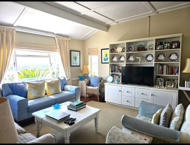 3 BEDROOM HOUSE FOR SALE IN LAKESIDE